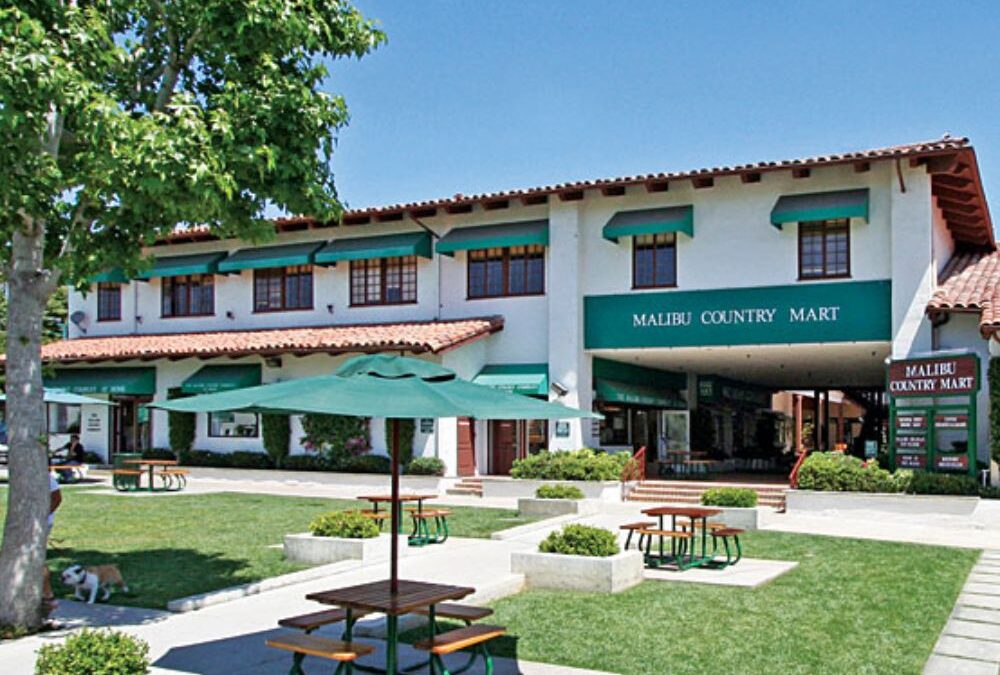 Exploring Malibu’s Luxury Shopping: A Guide to the Country Mart in Malibu,CA